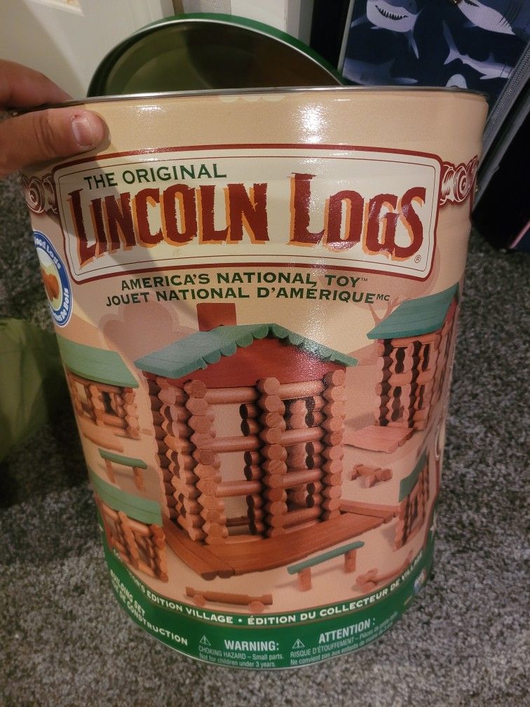 Lincoln Logs