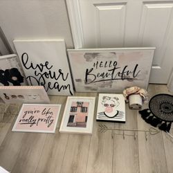 Girly Bedroom Frames And Decor 