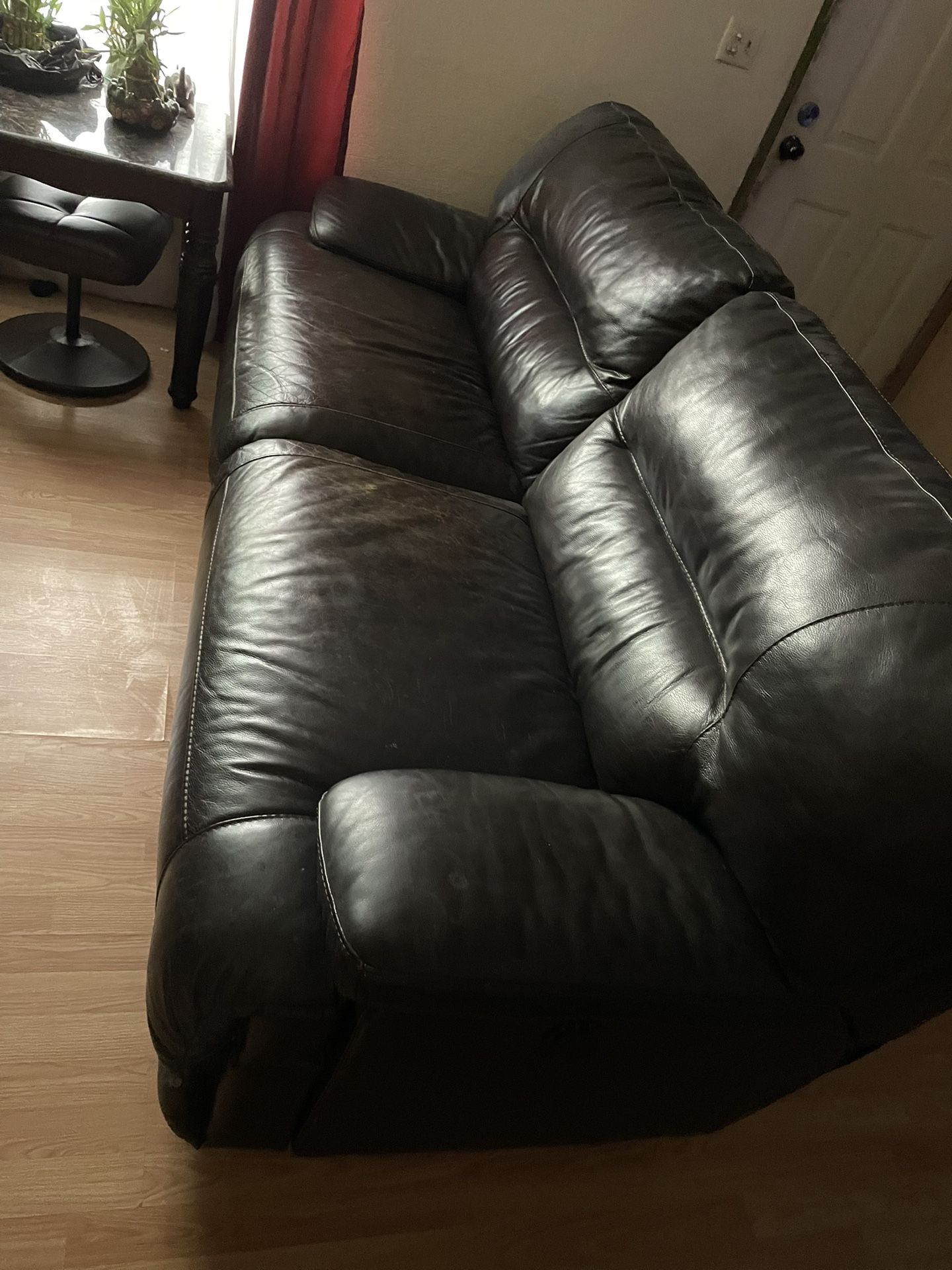 Electric Leather Recliner Couches