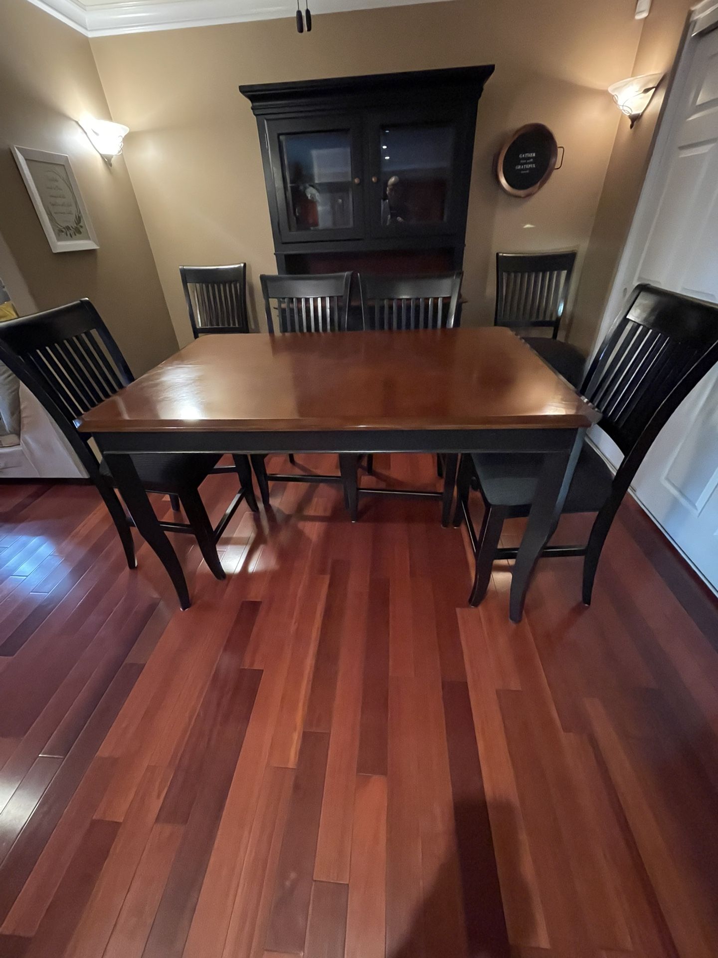 Dining Room Table And Chairs W built In Leaf And China