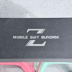Zeta Z Gundam TV series DVD Box Set with limited edition ARGAMA metal figure