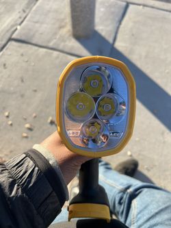 Dewalt