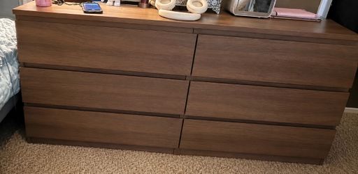 6 drawer long brown dresser