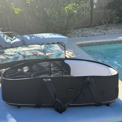 ✨ Thule Shine Bassinet (Black) - Like New! ✨