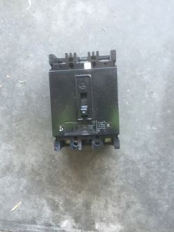 Electrical circuit breaker