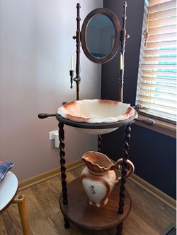 Early 20th Century Vintage Victorian Style Washstand With Pitcher and Bowl - Set of 3