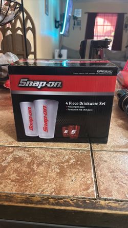 4 Piece Drink ware Set