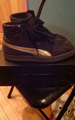 HighTop Dc Pumas Size 11