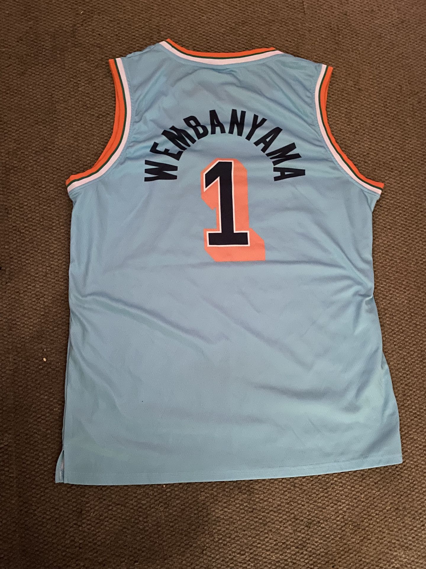 Victor Wembanyama Spurs Alt Jersey 
