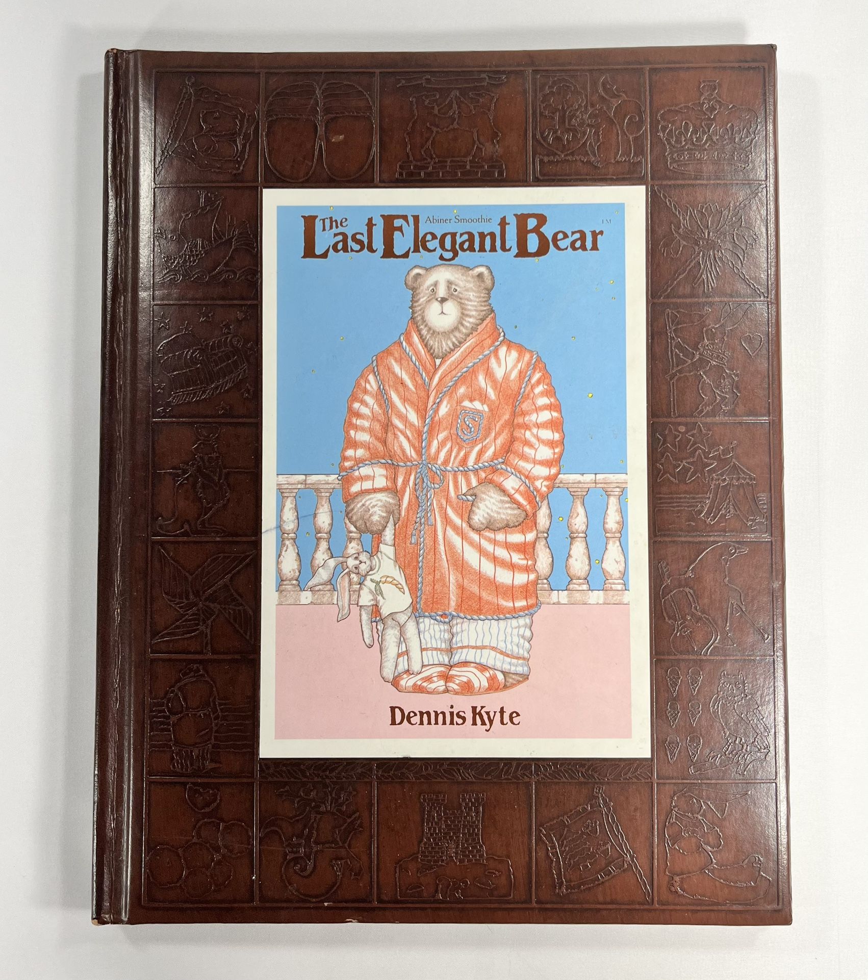 The Last Elegant Bear The Life & Times of Abiner Smoothie by Dennis Kyte