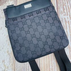 GUCCI CROSSBODY CANVAS AUTHENTIC MONOGRAM BAG NAVY WITH CERTIFICATE 