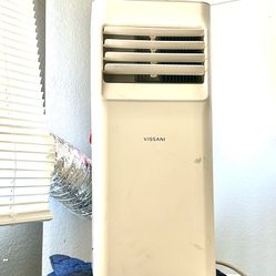 A/C.  PORTABLE. VISSANI. WORKS PERFCT  VERY COLD 