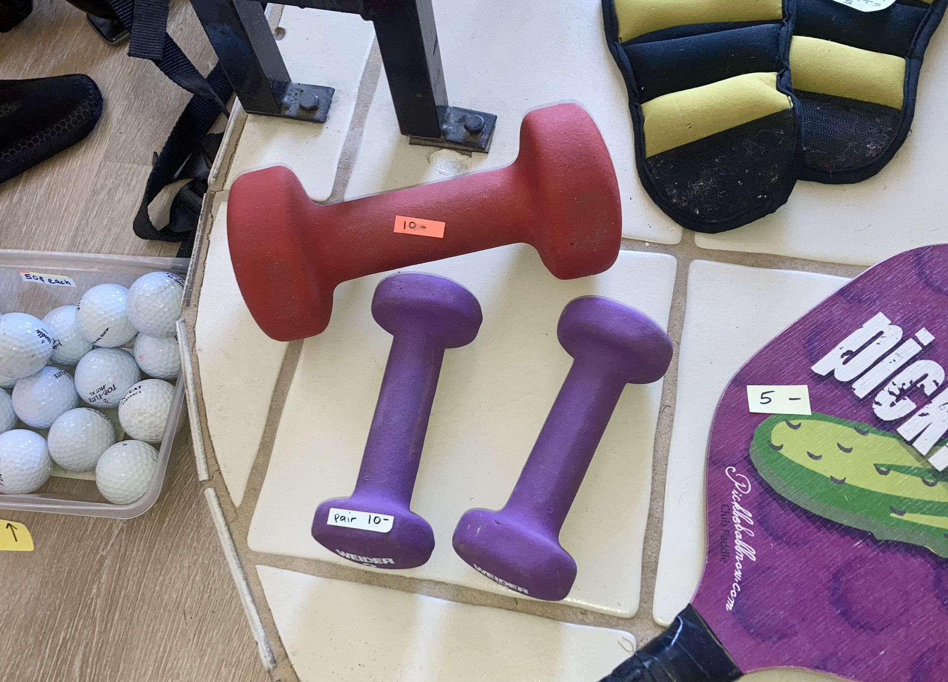 Sports Exercise Equipment Dumbbells Weights Thigh Master Golf Bike Rack Pump