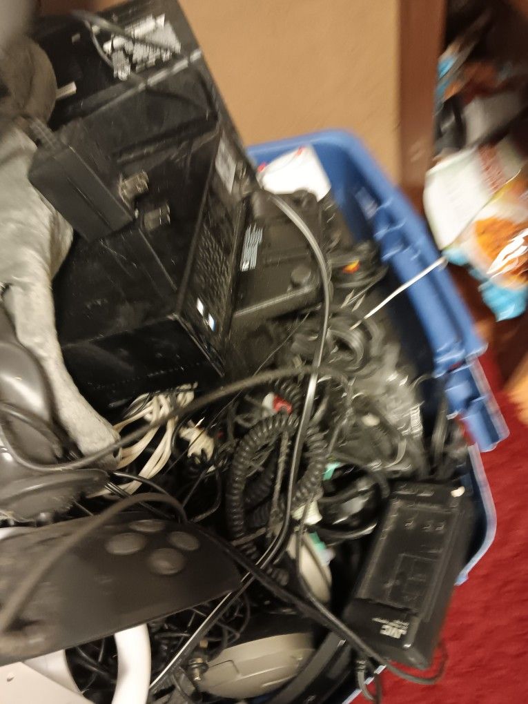 @@HUGE ELECTRONIC LOT@@