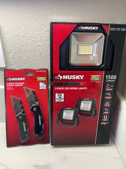 Husky 2 pack light and 2 pack accessories