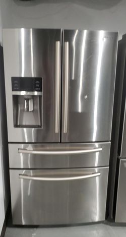 Samsung 4-Door Stainless Steel Fridge
