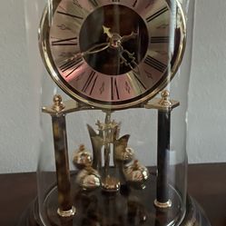 Antique/Vintage Fancy Lord Elgin Quartz Table Clock.                               ( Valentines Gift )