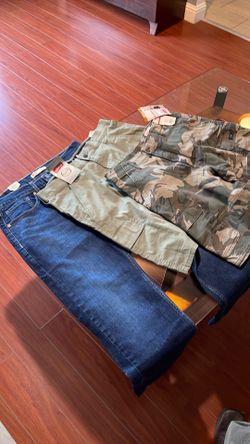 Shorts/Jeans new & never worn