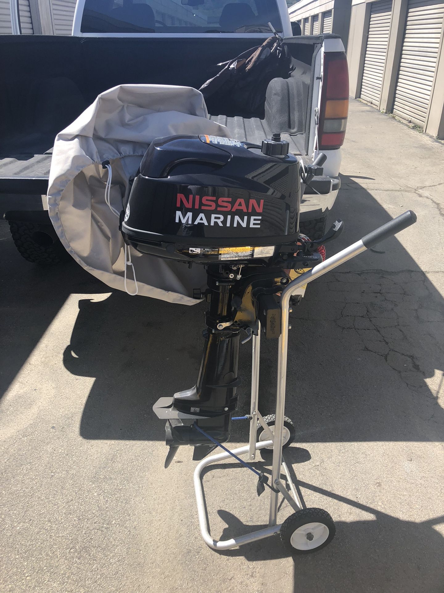 2012 Nissan Marine 6HP Outboard Engine Brand New