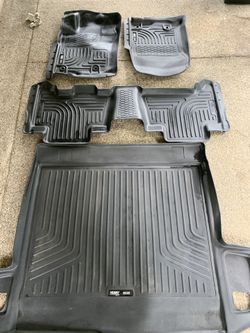 2013-2019 Toyota 4Runner Husky Liners Floor Mat Set