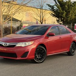 2012 TOYOTA CAMRY LE