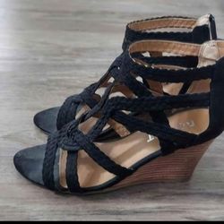 Report Suede Wedge Sandals