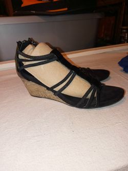 Dex- Flex Comfort Woman's Black Shoes Size 7.5