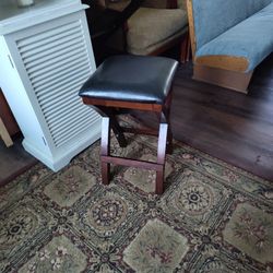 STOOL, MULTI-PURPOSE ATTRACTIVE 24" Tall, 15" Square 