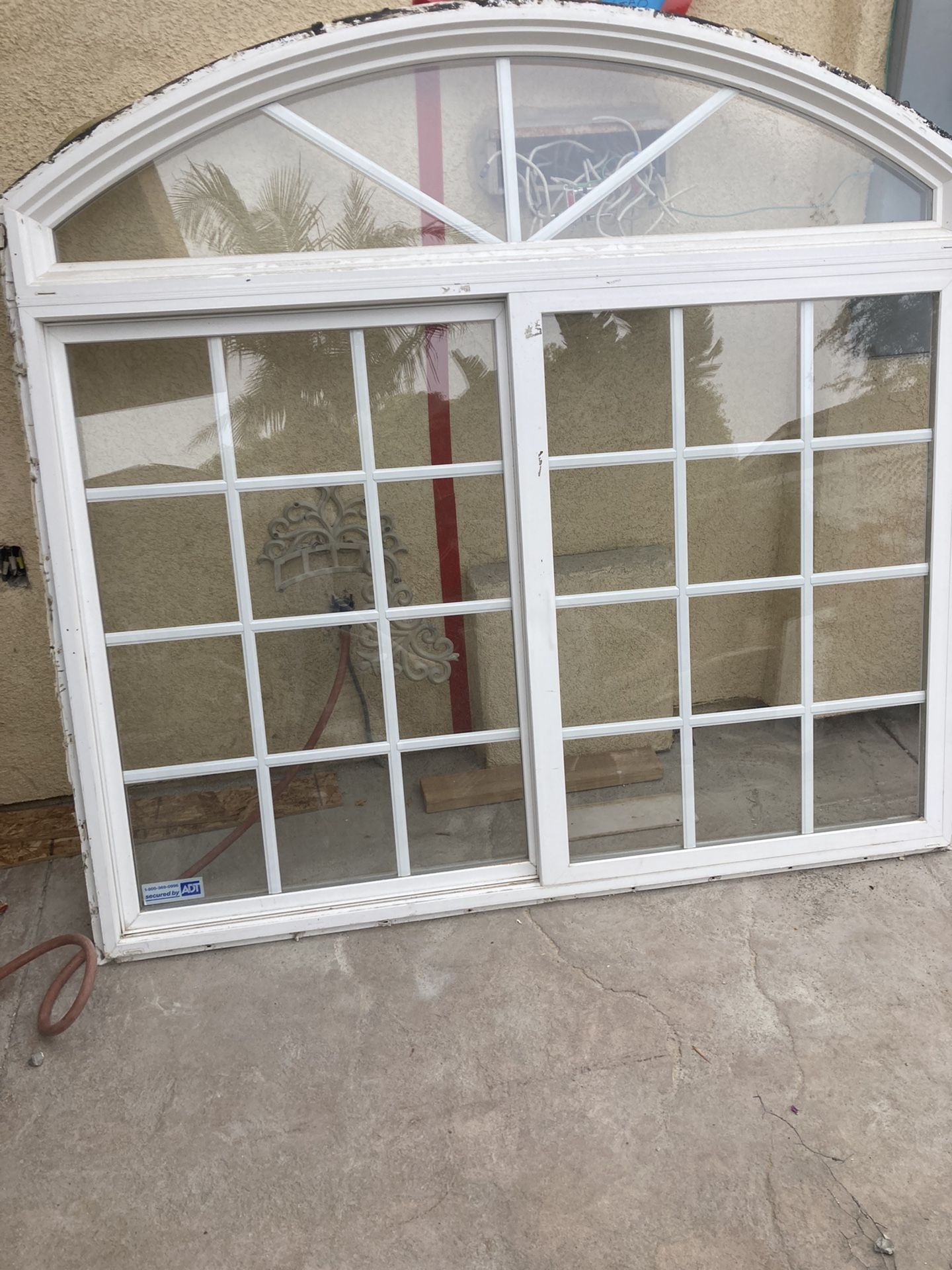 Custom Window