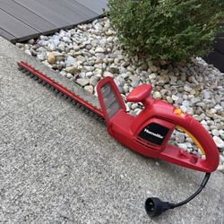 HomeLite Electric Hedge Trimmer in good shape!  