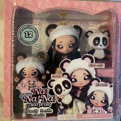 NEW ADORABLE NA NA NA SURPRISE PANDA FAMILY  2 SOFT DOLLS 1 PET PANDA