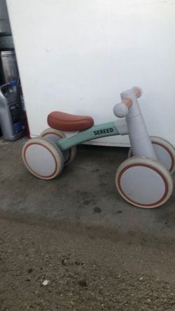 Baby  balance bike