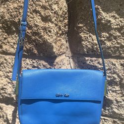 Calvin Klein Blue Saffiano Crossbody Bag + Matching Blue Embossed Zip Wallet Wristlet Set 