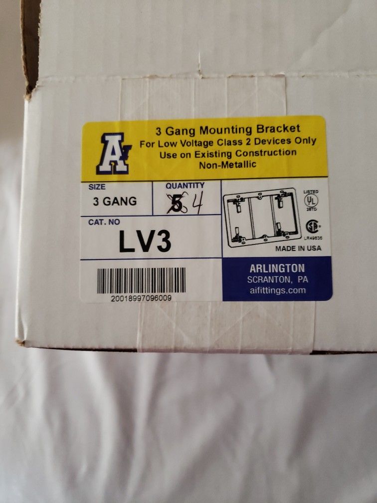 Arlington 3 Gang Mounting Bracket