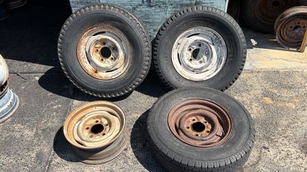 Ford Truck or Van Classic 15 Inch Steelies 5x5.5 Lugs