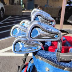 Golf Clubs! Mizuno MX-950 Iron Set!