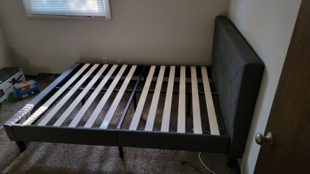 FREE Queen size Frame & Headboard, Modern