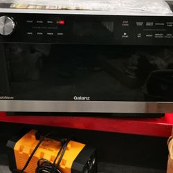 MICROWAVE Oven Black And Silver Works Great 