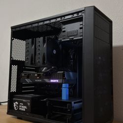 Gaming PC / RX 7600 XT / 7600X / 32GB
