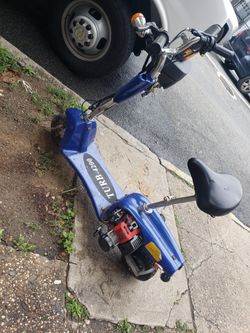 Gas scooter