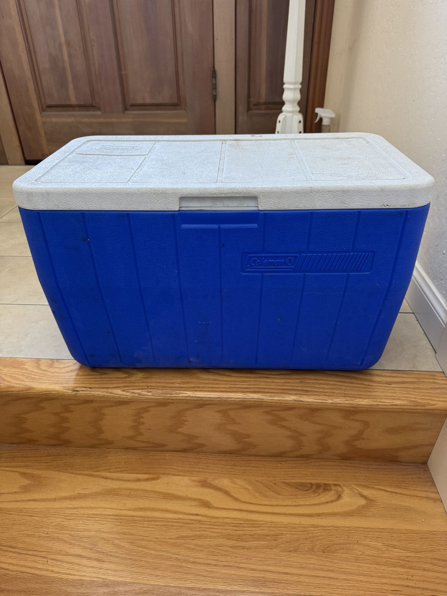 Coleman 48QT Cooler, Good condition!