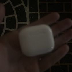 AirPods Gen 2 