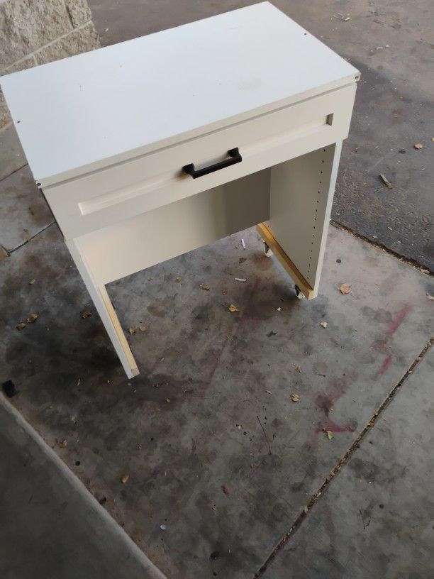 Rolling Desk On 🛞/With Chair Package Deal