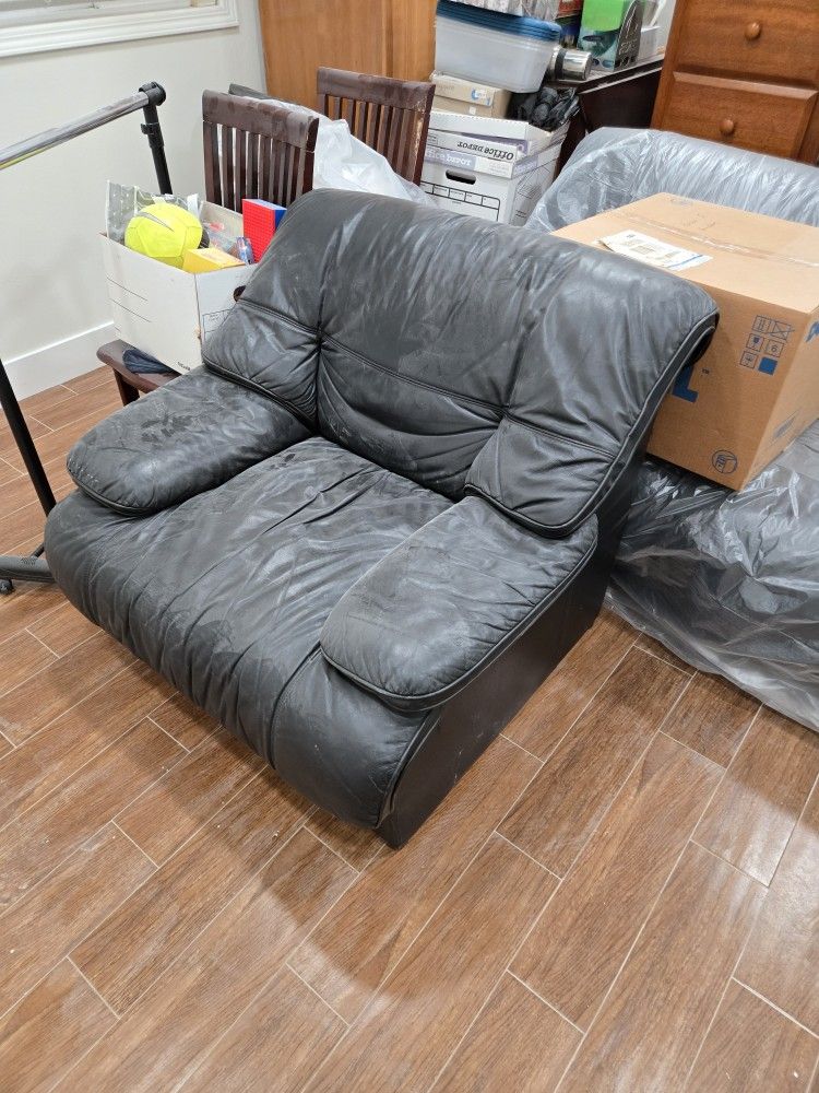 Single Seat Leather Couch