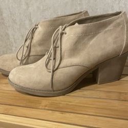 New Rocket dog Booties