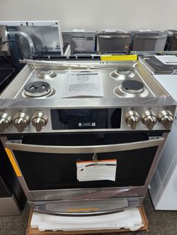 Profile 30 in. 5 Burner Smart Slide-In Gas Range in Fingerprint Resistant Stainless with Convection and Air Fry
