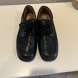Floresheim Boys Shoes Size 3.5 Y