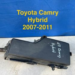 2007-2011 Toyota Camry Fuse Box OEM 