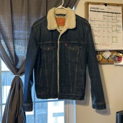 Men’s Small Levi Sherpa  Jacket 