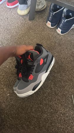 Jordan 4  infrared 10.5!!!!!!!